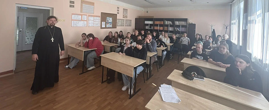 Миссионерские беседы в озёрских филиалах Красногорского колледжа и Егорьевского техникума