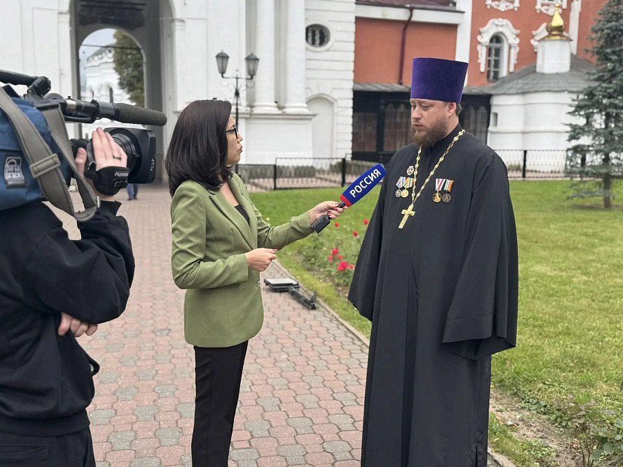 Руководство и сотрудники ГУФСИН России по Московской области почтили память сотрудников УИС, погибших при исполнении служебного долга