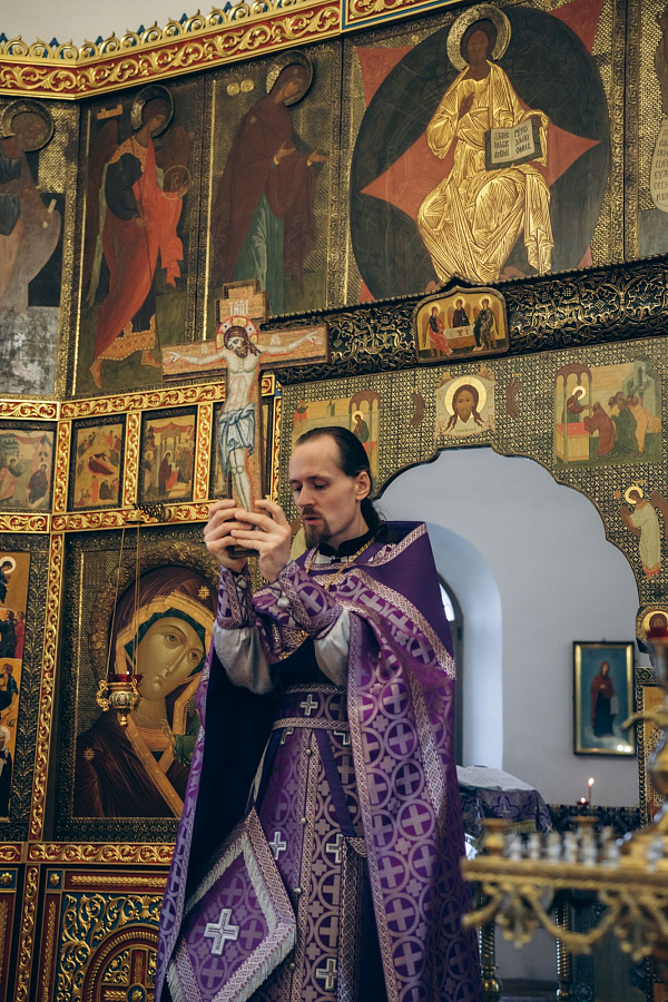 Престольный праздник в Крестовоздвиженском храме г. Коломна