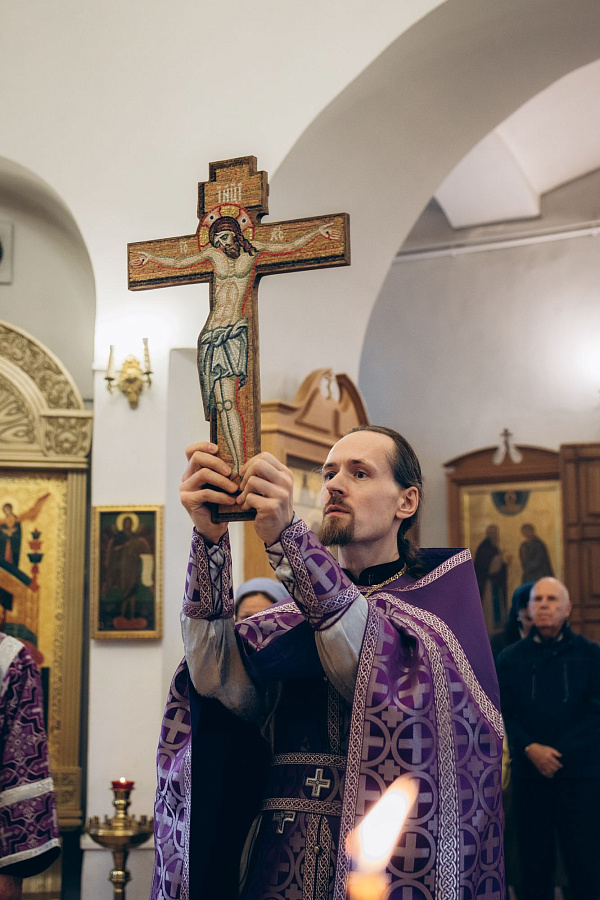 Престольный праздник в Крестовоздвиженском храме г. Коломна