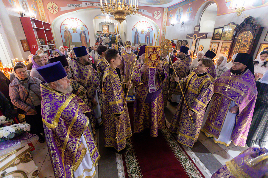 Архипастырское посещение 1-го Каширского округа