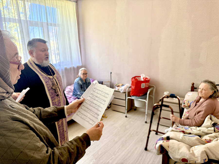 День пожилого человека в 1-м Воскресенском благочинническом округе
